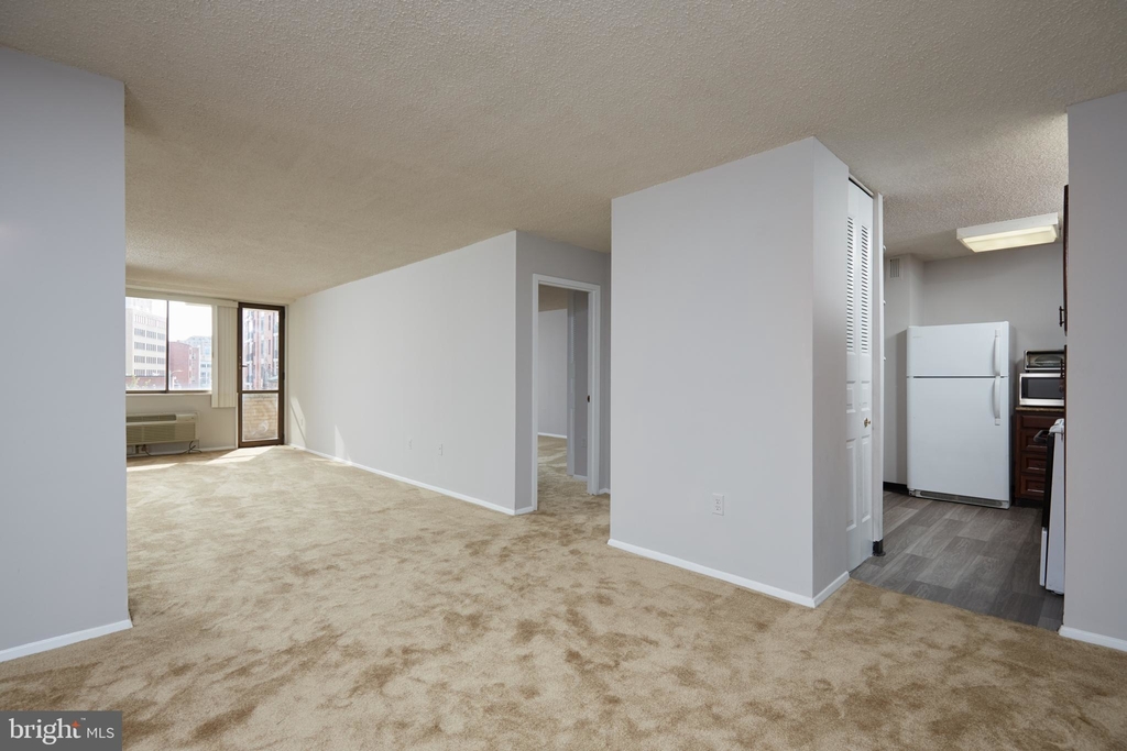 1325 18th Street Nw - Photo 2