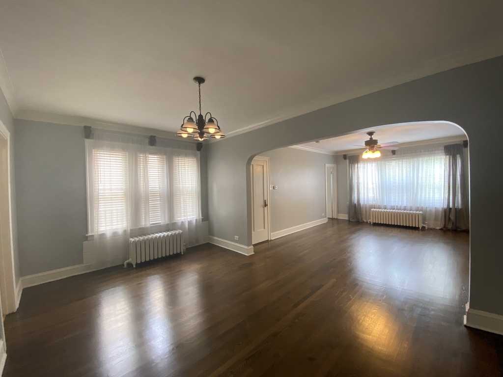 5737 West Irving Park Road - Photo 3