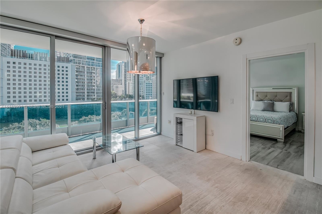 200 Biscayne Boulevard Way - Photo 11