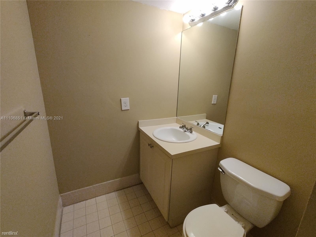 2192 Sw 80th Ter - Photo 6