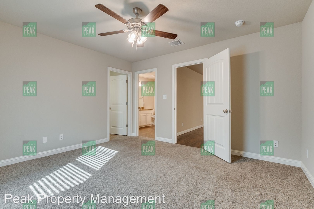 710 Rolling Terrace Circle - Photo 7