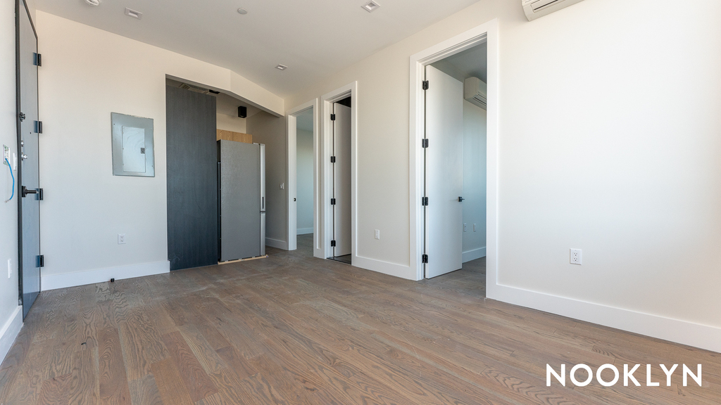 1153 Broadway  - Photo 10