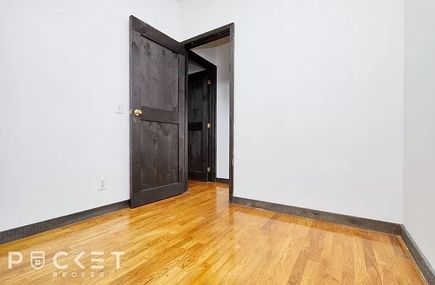 520 East 14th Street - Photo 4