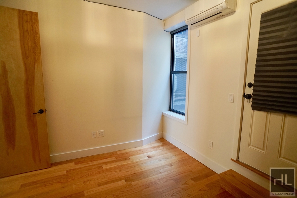 1215 Flatbush Avenue - Photo 6