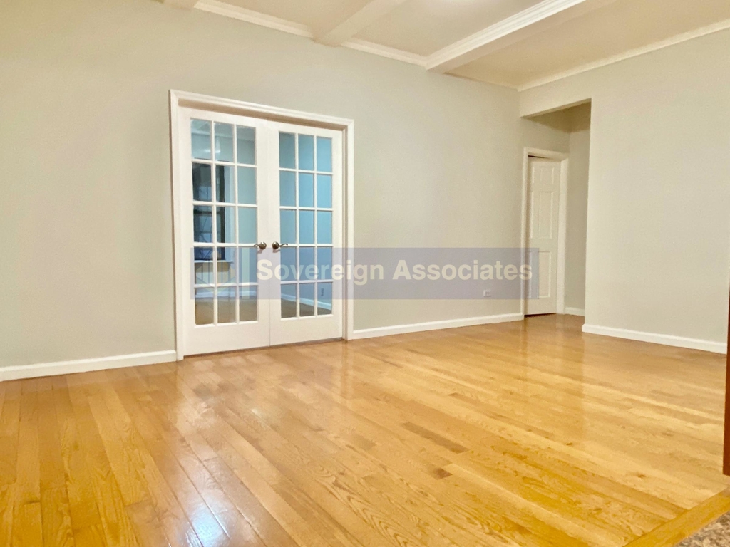 115 West 71st Street - Photo 1