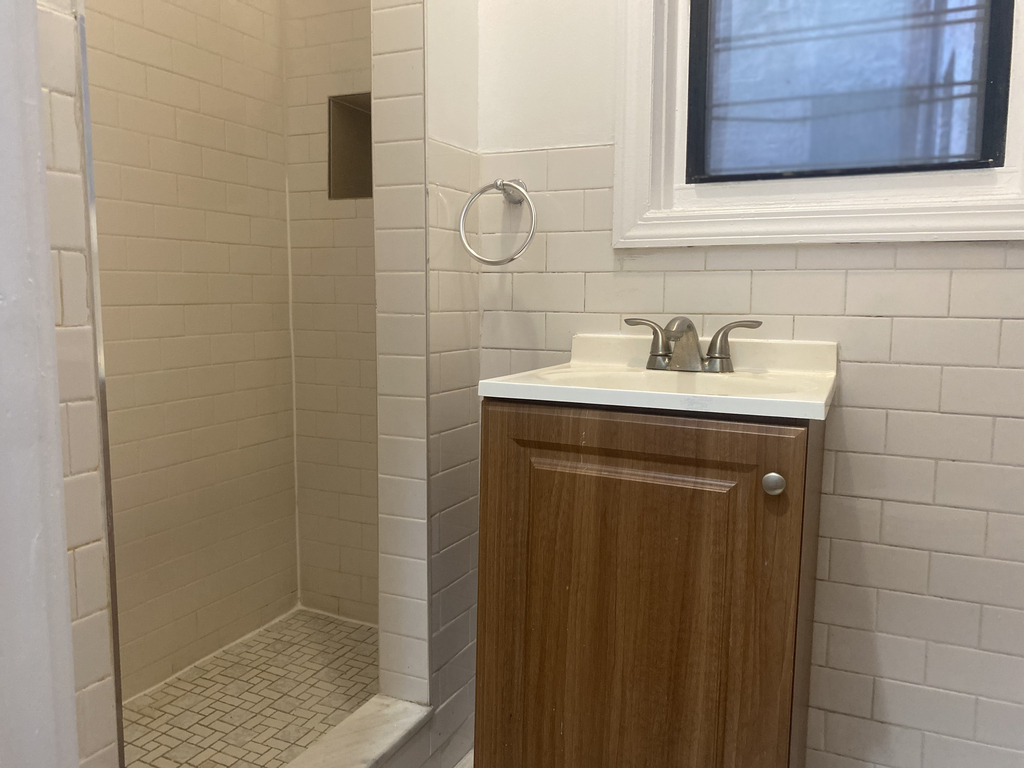 277 West 150th Street - Photo 4