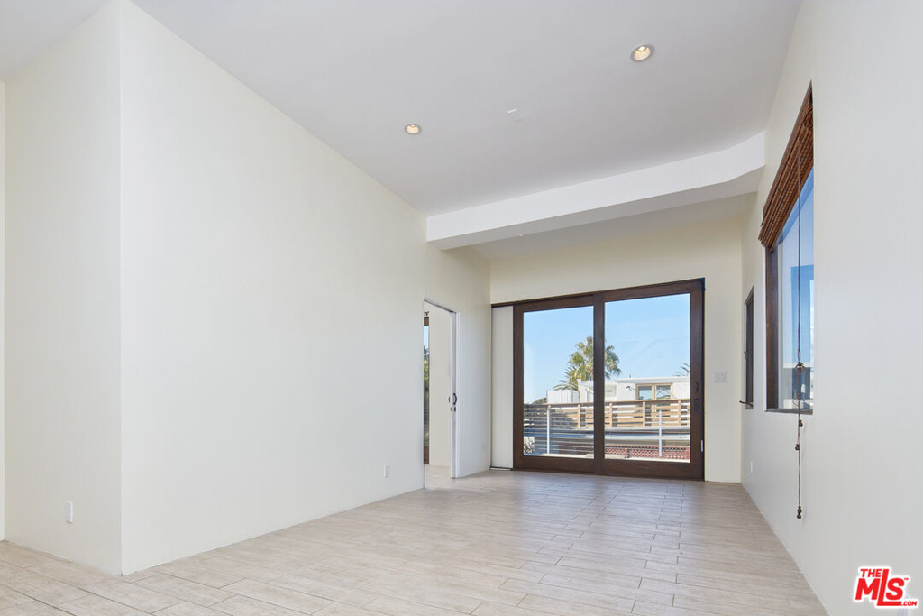 6306 Vista Del Mar - Photo 3