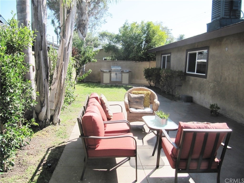 2010 Tustin Avenue - Photo 16