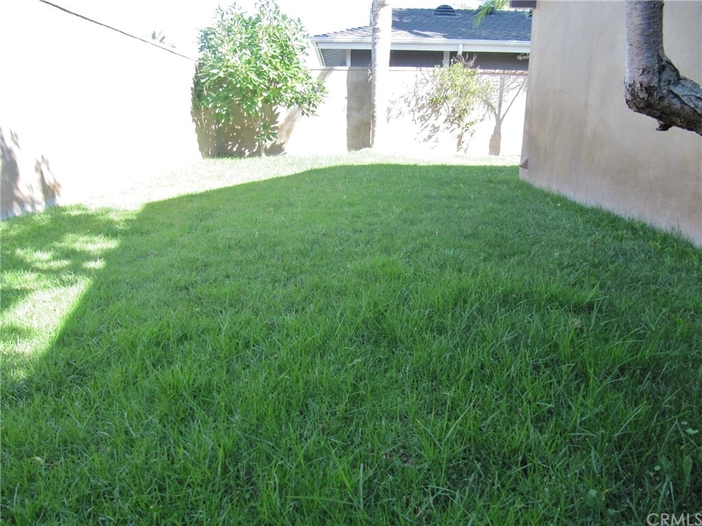 2010 Tustin Avenue - Photo 17