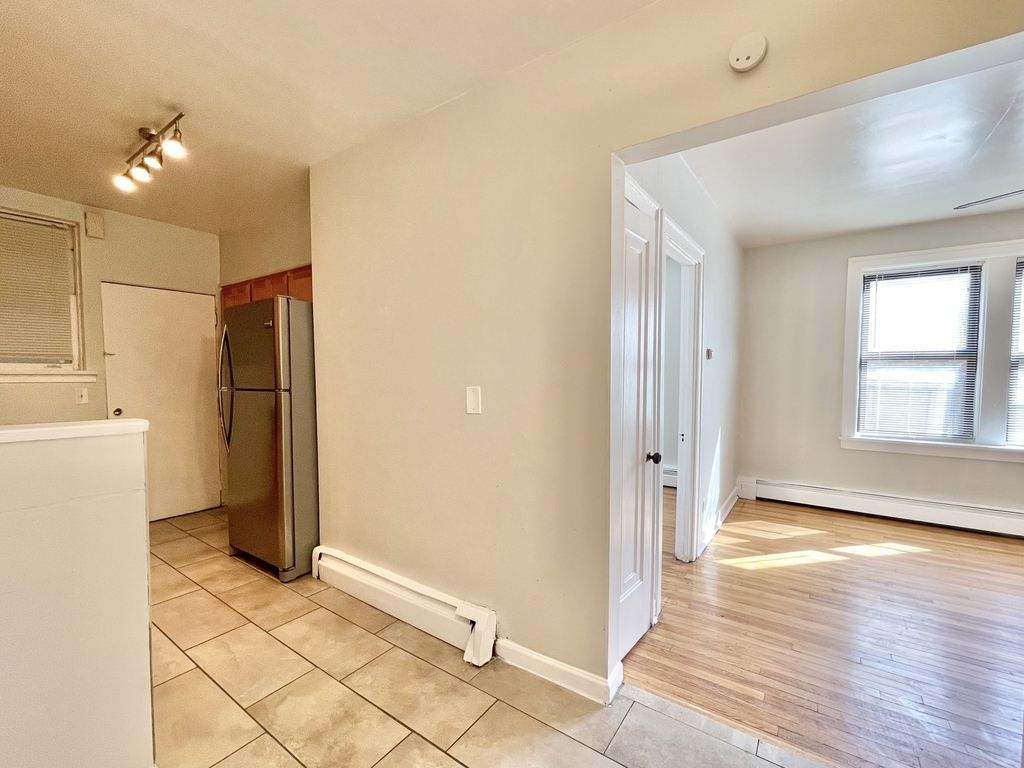 2948 West Nelson Street - Photo 10