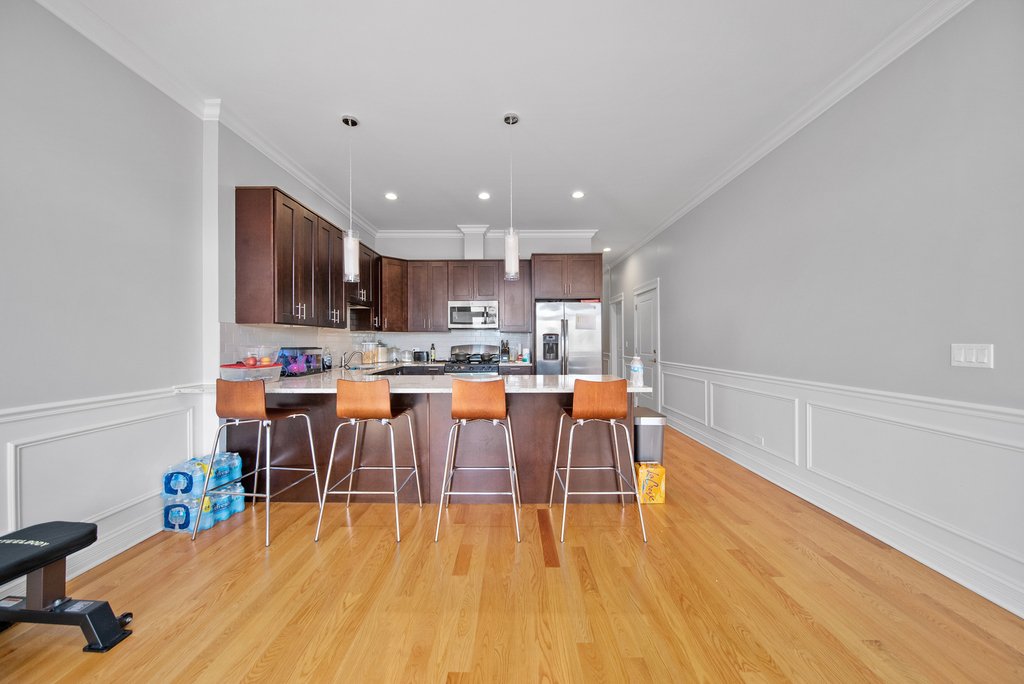 3336 West Irving Park Road - Photo 2