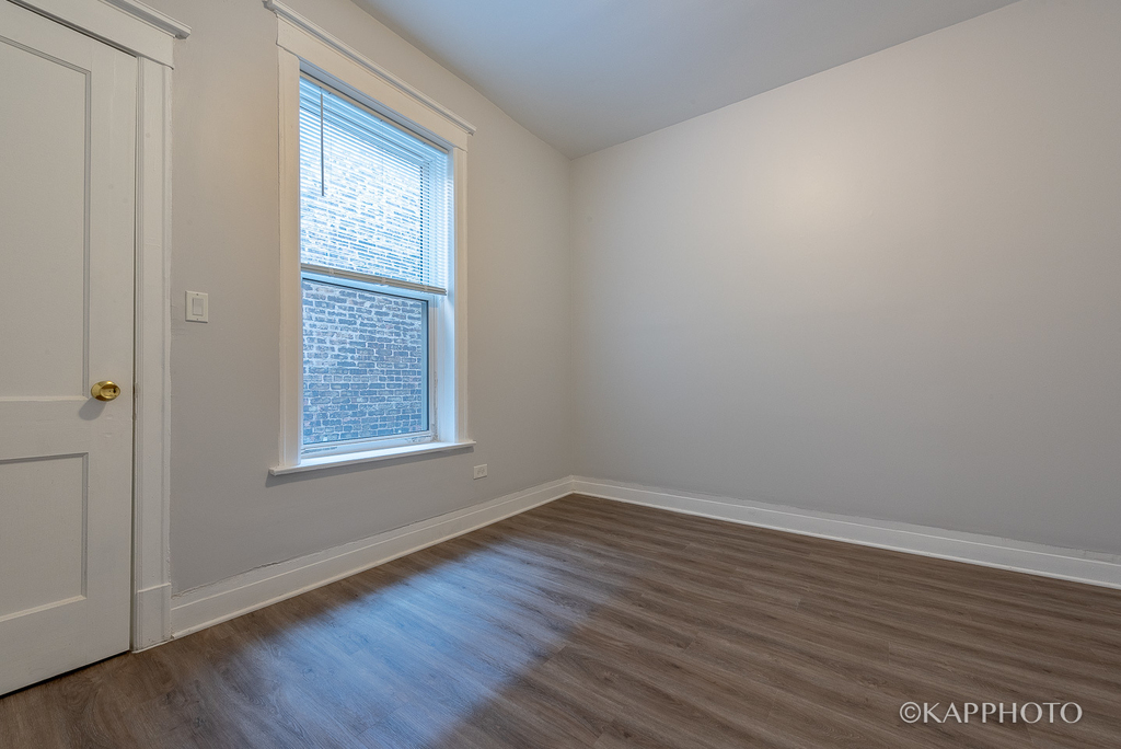 2120 South Halsted Street - Photo 14
