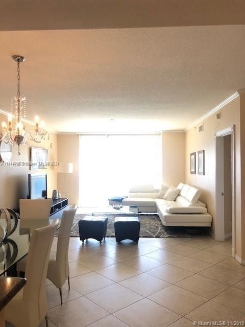 16699 Collins Ave - Photo 4