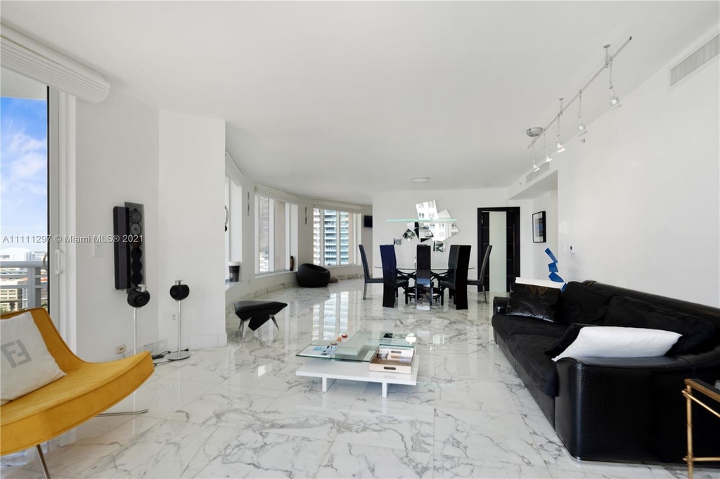 901 Brickell Key Blvd - Photo 1