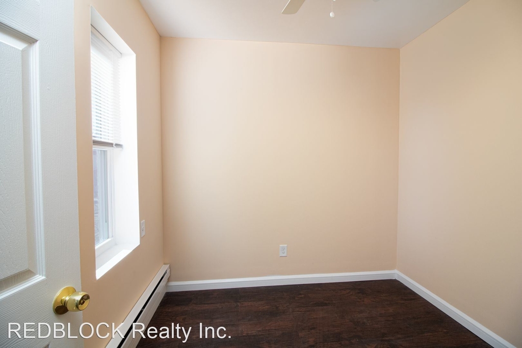 1138 W Nevada Street - Photo 2