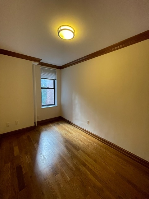 1680 York Avenue - Photo 5