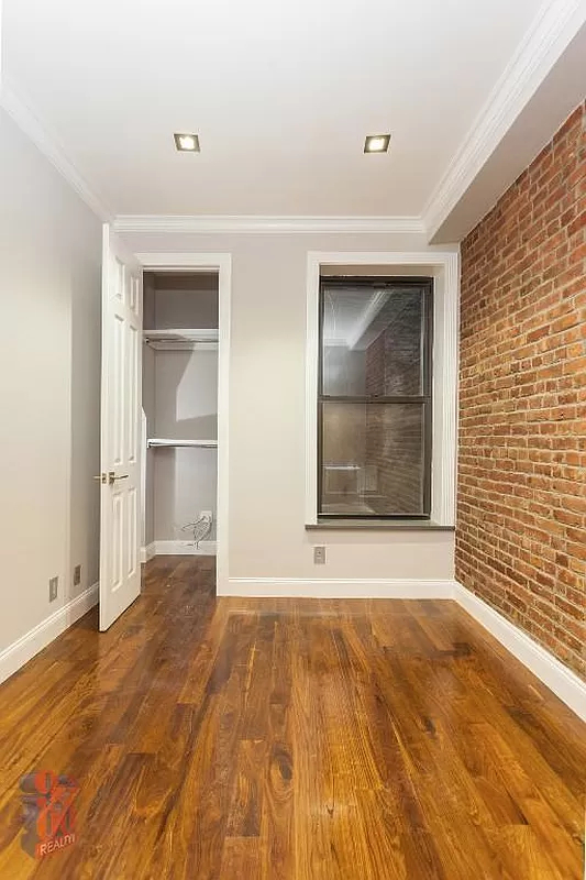 16 East 116th Street - Photo 3