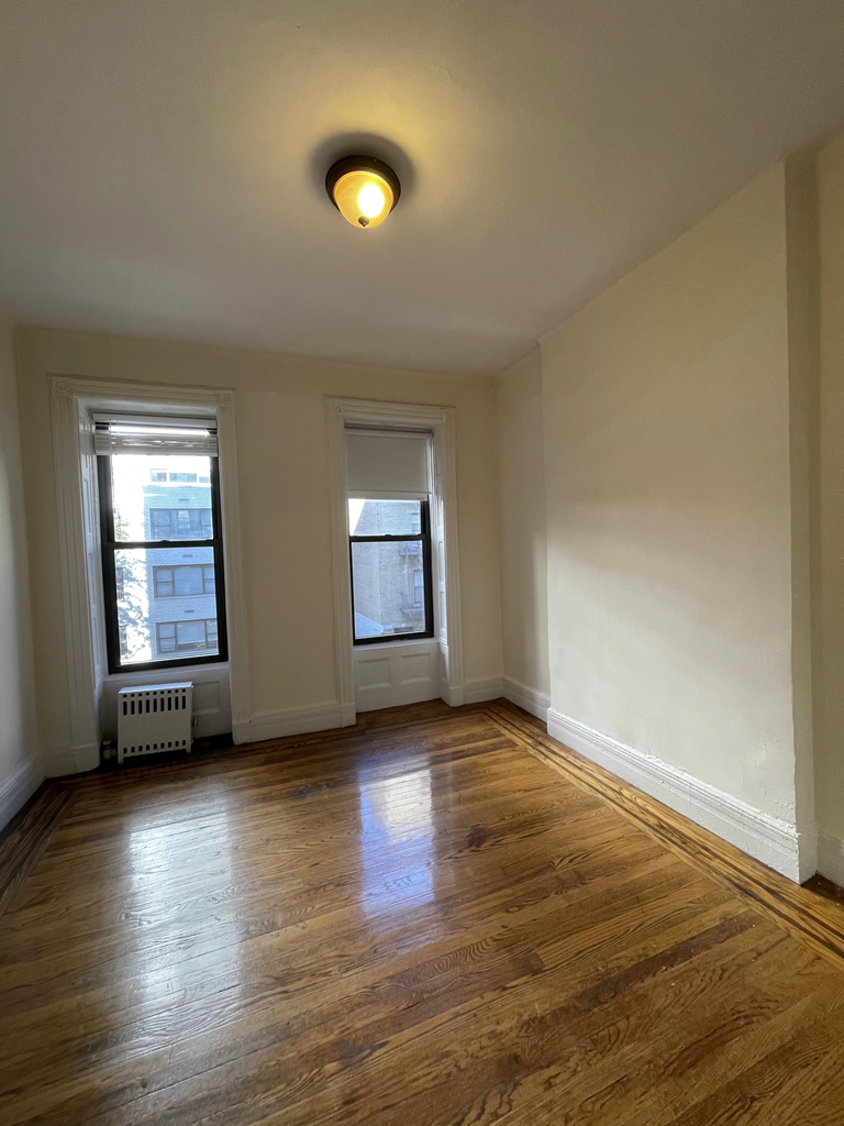 416 East 89th Street - Photo 3