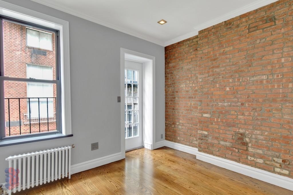 219 East 23rd Street - Photo 6