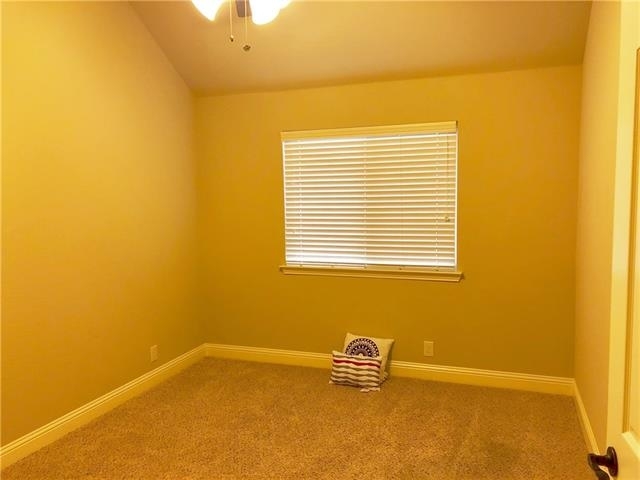 804 Auburn Court - Photo 12