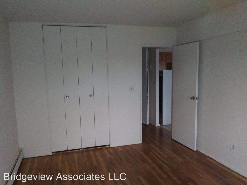 1290-1300 Richmond Avenue - Photo 2