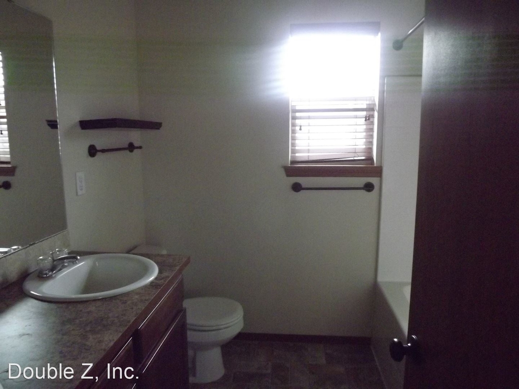 20522 6th Ave. Ct. E. - Photo 5