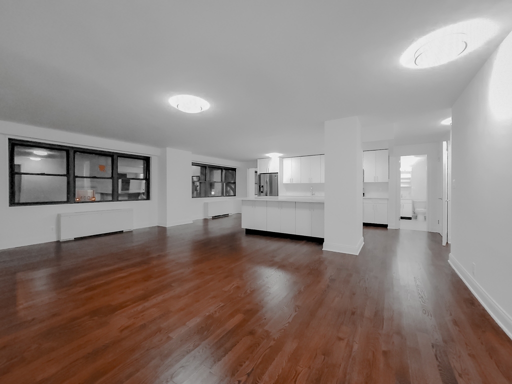 401 East 88th Street - Photo 0