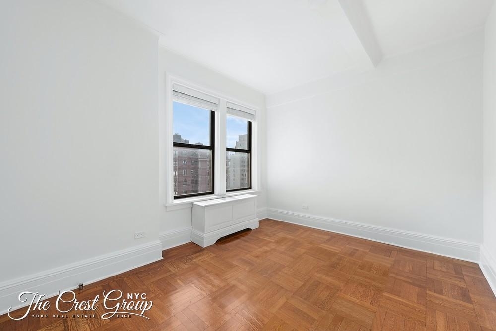 West 86th Street - Photo 7