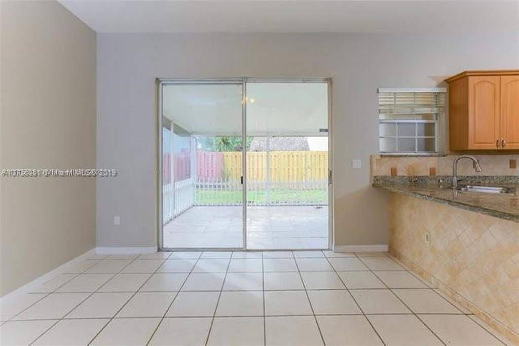 9700 Sw 159th Ave - Photo 6