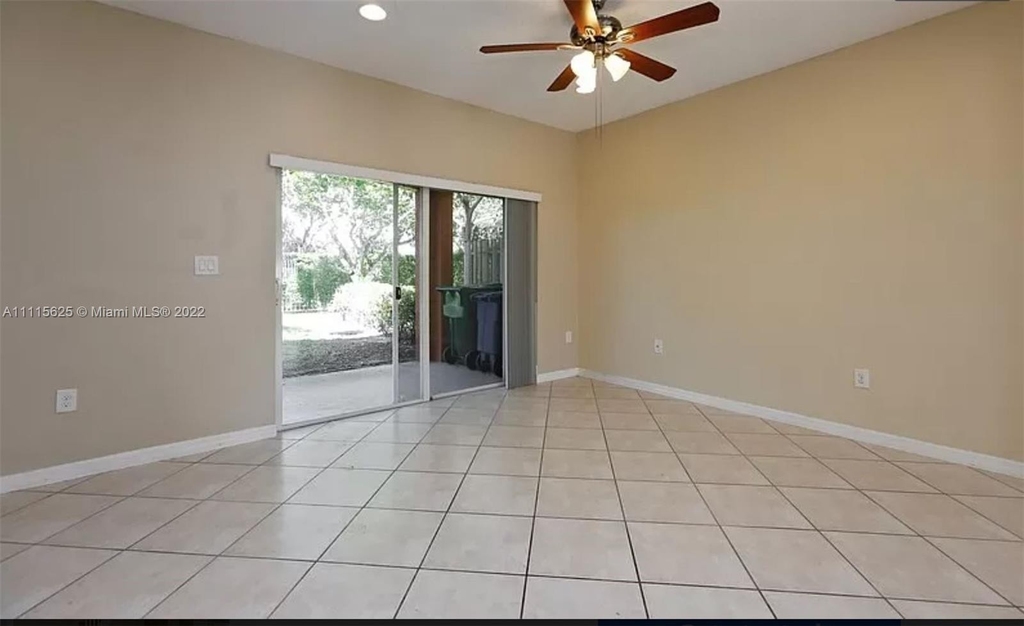 2030 Sw 104th Ave - Photo 6