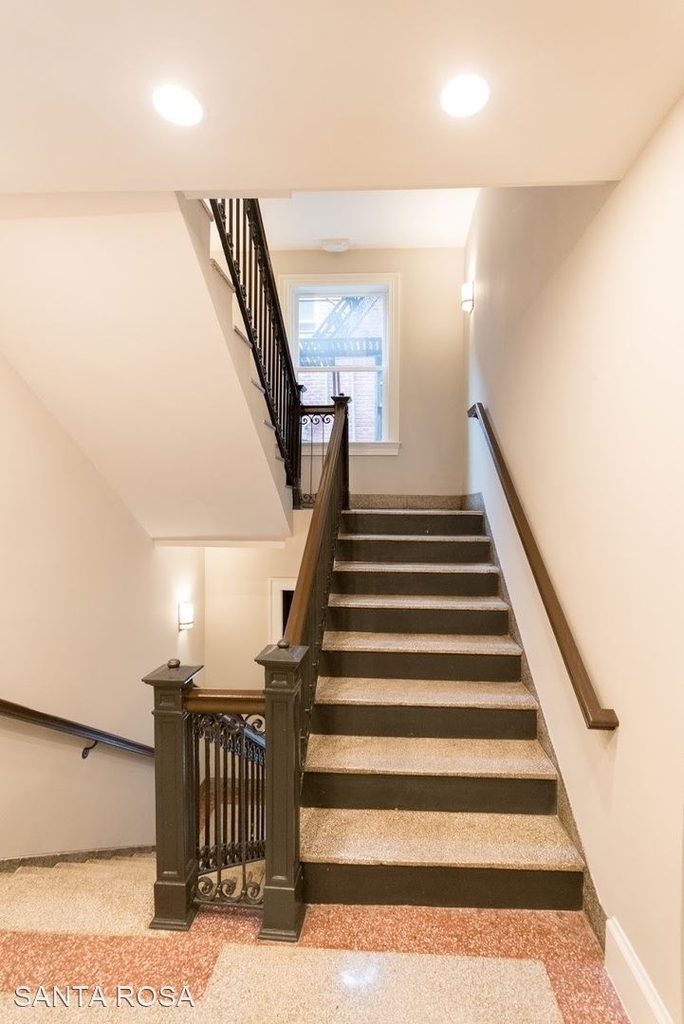 1712 17th Street, Nw - Photo 16