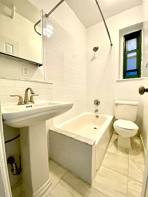 542 East 79th Street - Photo 5