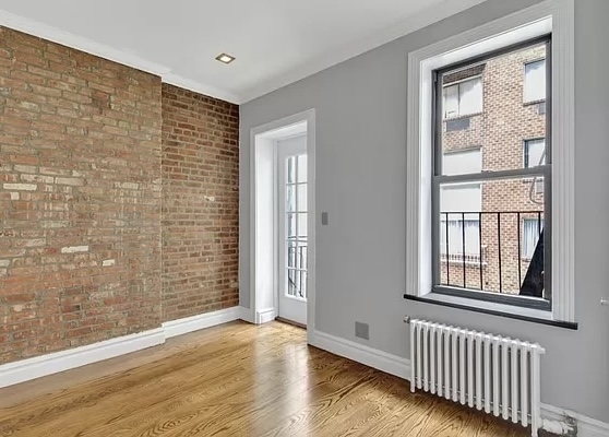 219 East 23rd Street - Photo 8