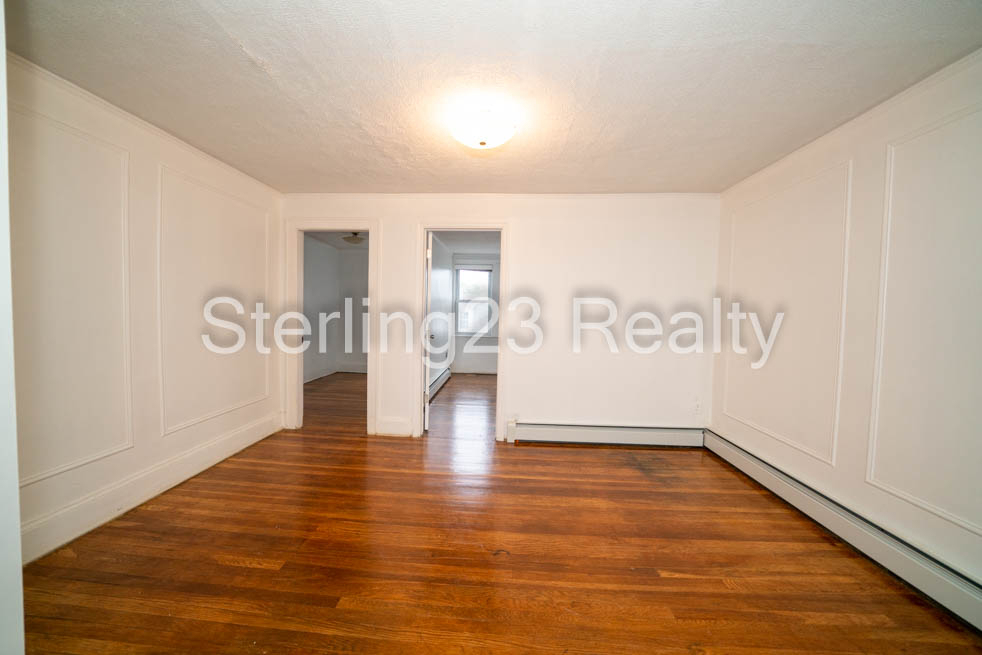 20-40 32nd Street - Photo 2