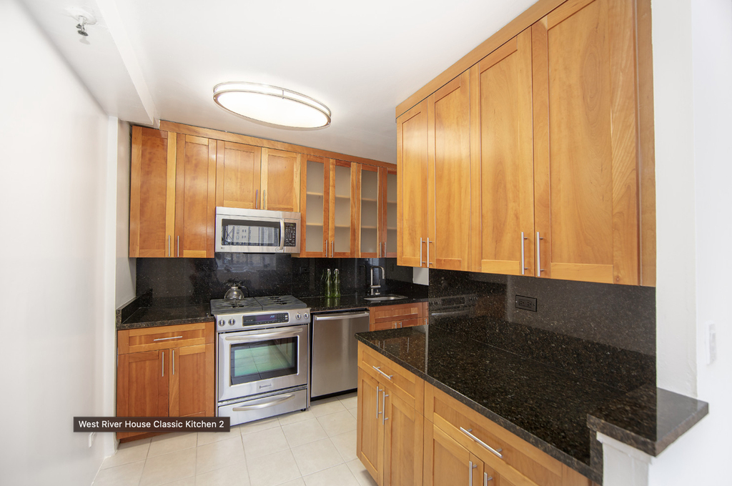 424 West End Avenue - Photo 8