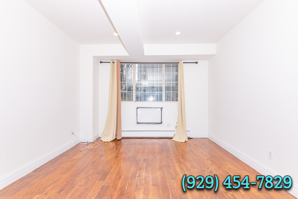 328b Irving Avenue - Photo 4