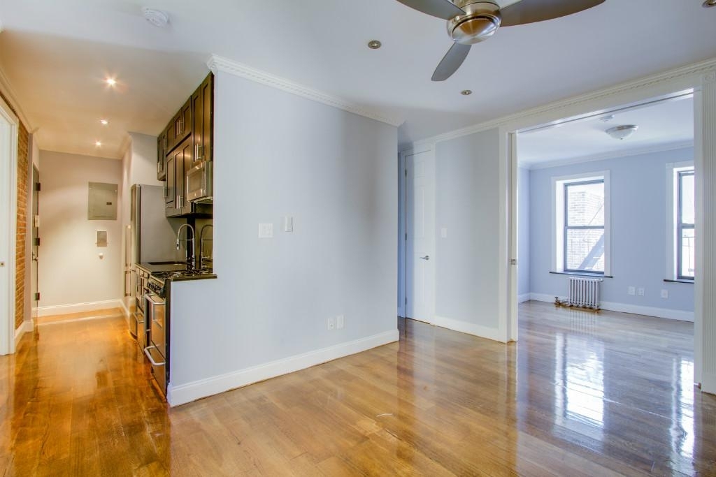 326 East 100th Street - Photo 4