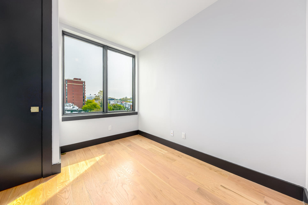 561 4th Avenue - Photo 3