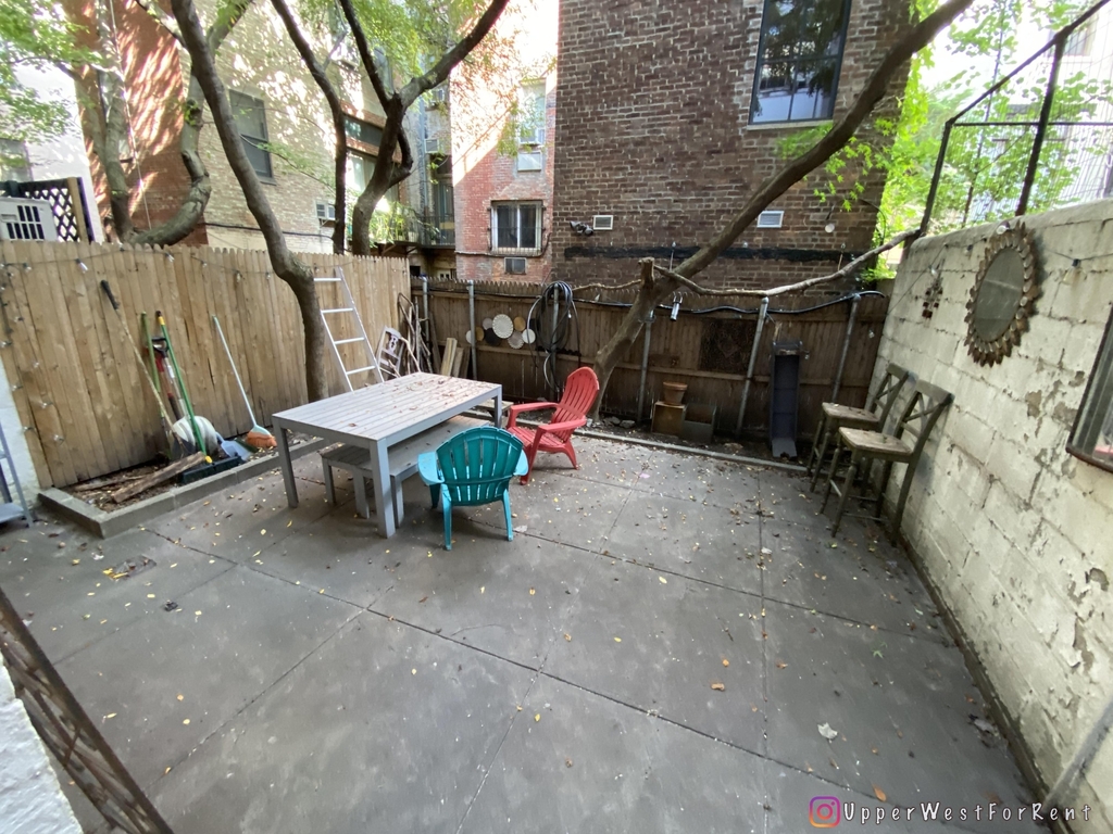 49 West 74th Street - Photo 2