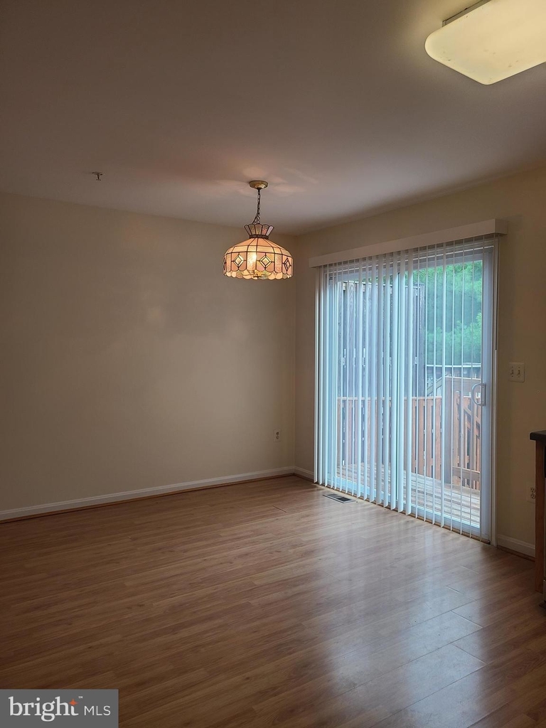 1705 Glebe Creek Way - Photo 5