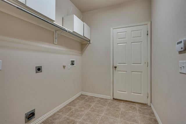 217 Bexar Drive - Photo 6