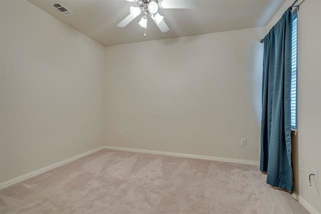 217 Bexar Drive - Photo 4