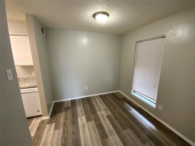 8109 Skillman Street - Photo 3