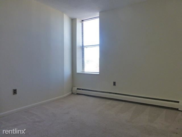 335 Washington St - Photo 7