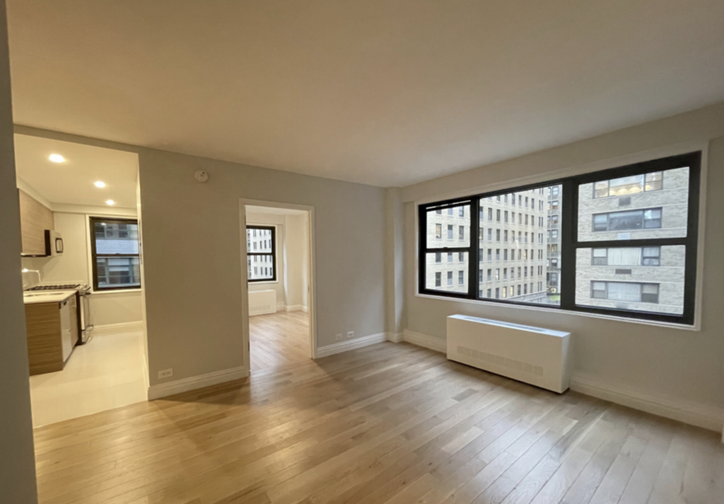 141 East 33rd Street - Photo 0