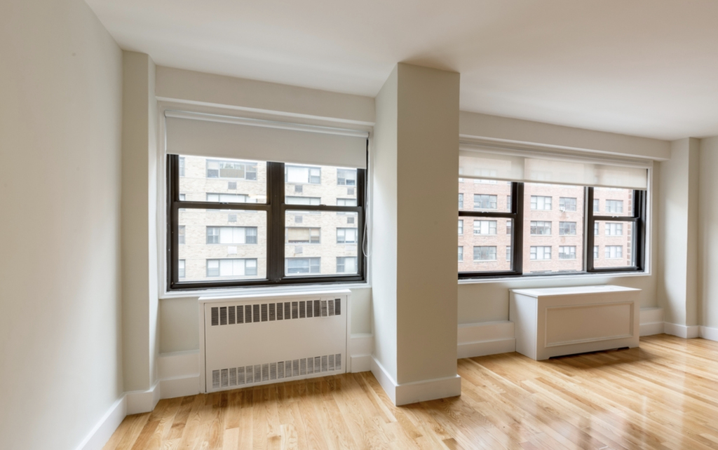 141 East 33rd Street - Photo 2