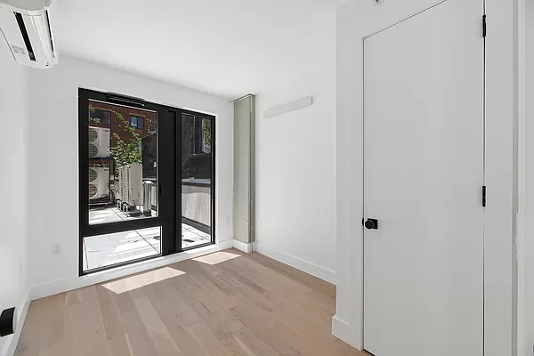 60 West 125th Street - Photo 5