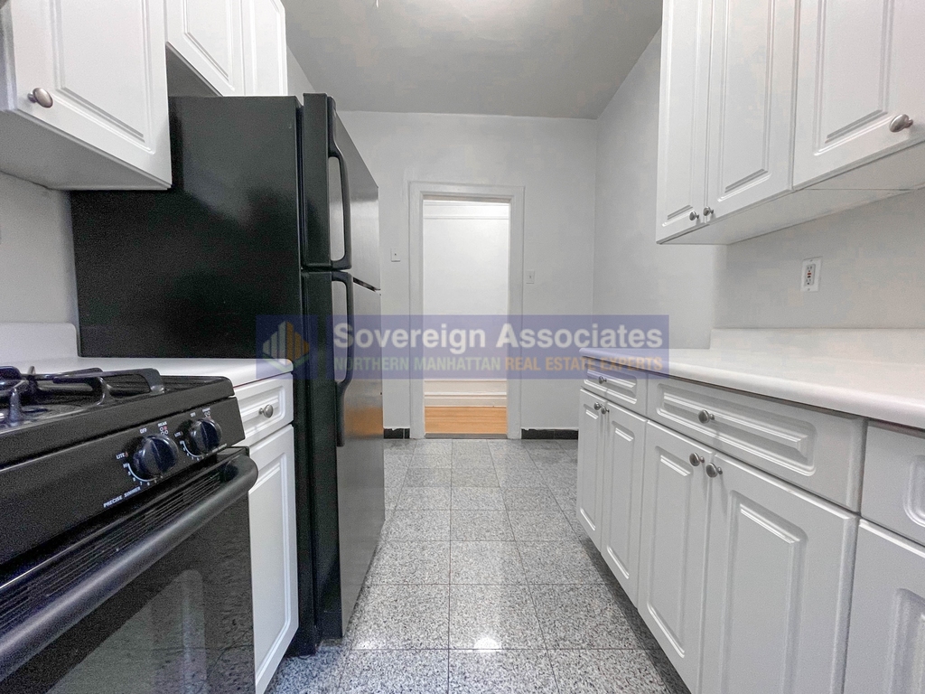 652 West 163rd Street - Photo 6