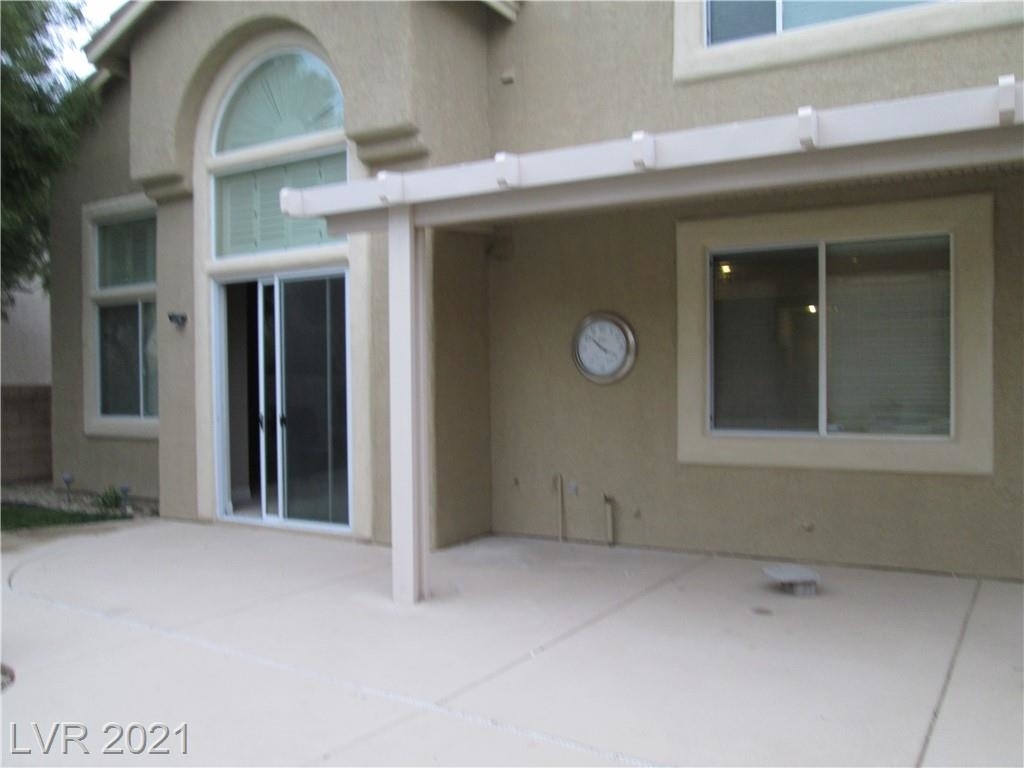 421 Emerald Heights Street - Photo 12