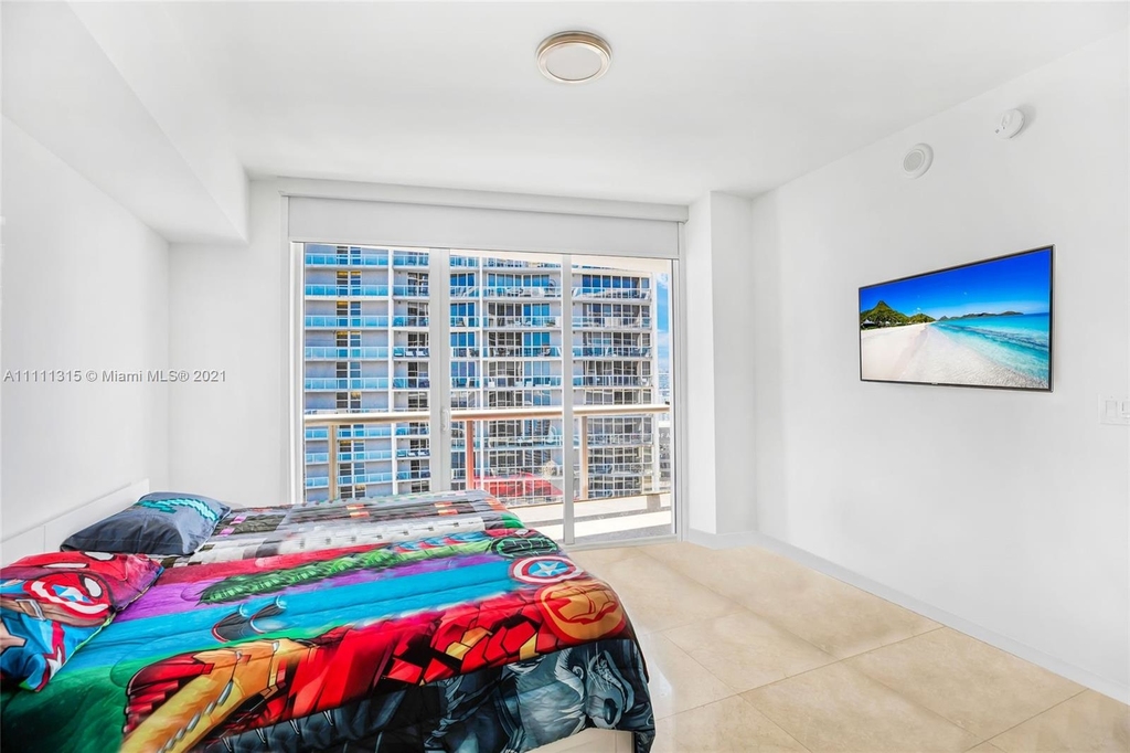 475 Brickell Ave - Photo 12